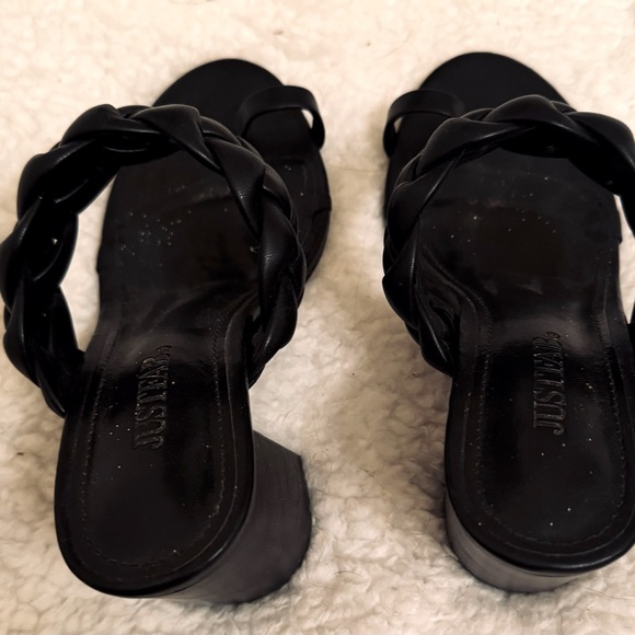 Black braided heel sandal - Picture 2 of 4